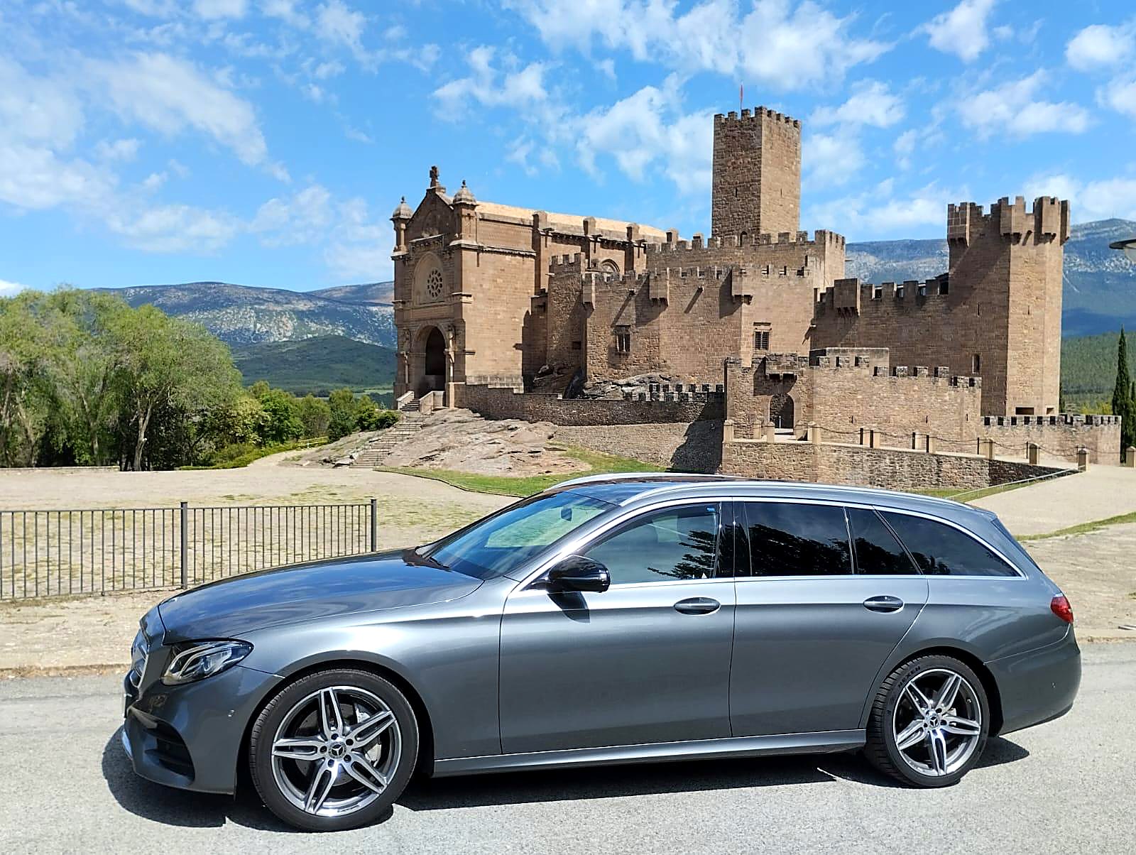 Sedán Business de Delcar Services Navarra