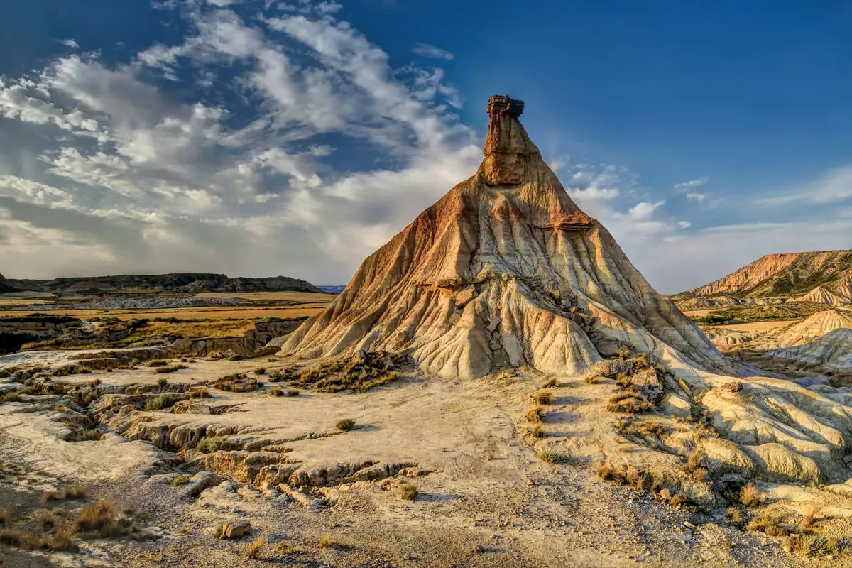 Castildetierra, en las Bardenas Reales, en la Ribera de Navarra